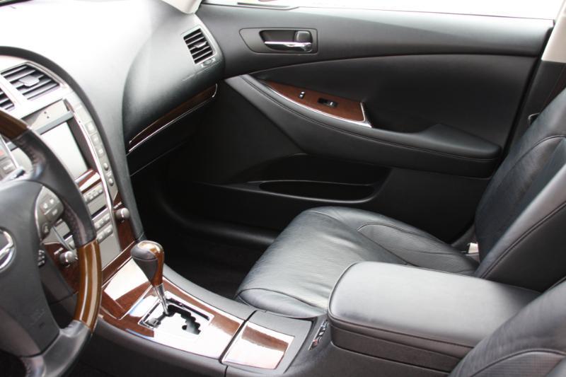 Lexus ES 350 Sedan 2010