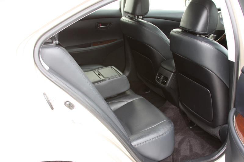 Lexus ES 350 Sedan 2010