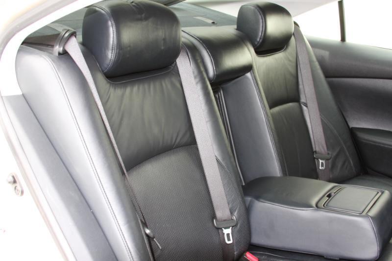 Lexus ES 350 Sedan 2010