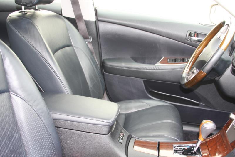 Lexus ES 350 Sedan 2010