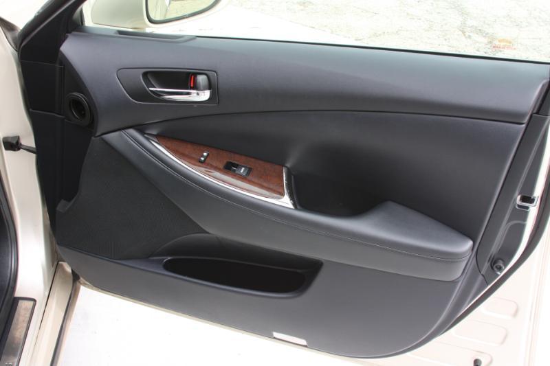 Lexus ES 350 Sedan 2010