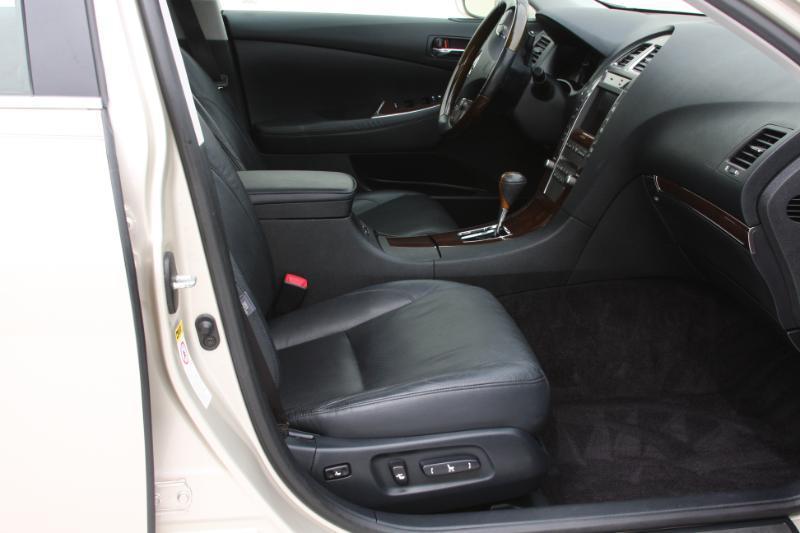 Lexus ES 350 Sedan 2010