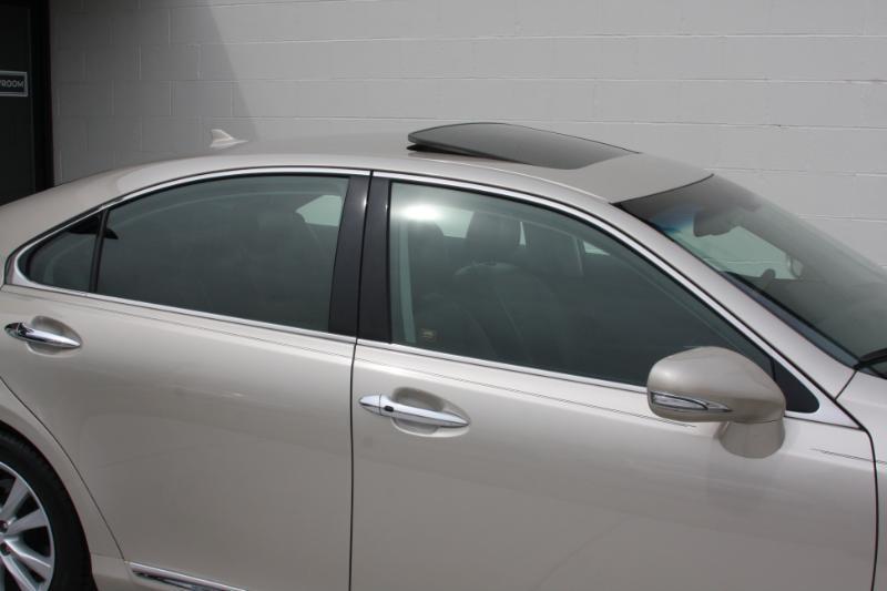 Lexus ES 350 Sedan 2010