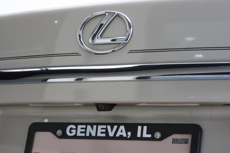 Lexus ES 350 Sedan 2010