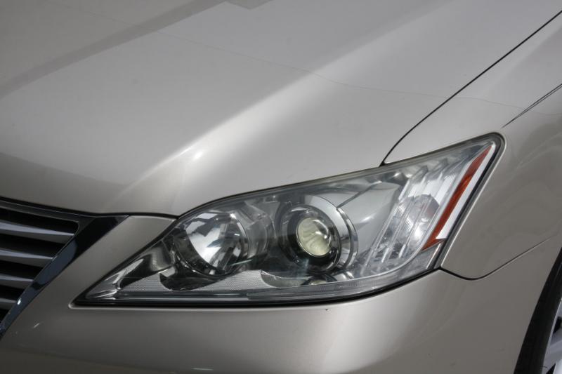 Lexus ES 350 Sedan 2010