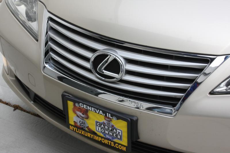 Lexus ES 350 Sedan 2010