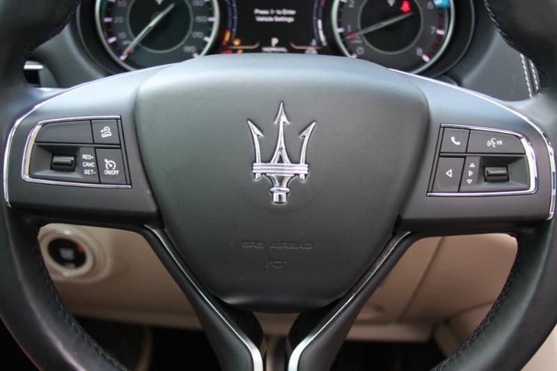 Maserati Levante  2022