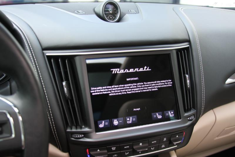 Maserati Levante  2022