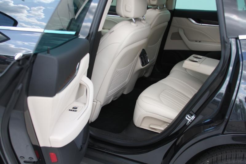 Maserati Levante  2022