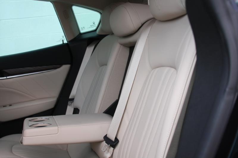 Maserati Levante  2022