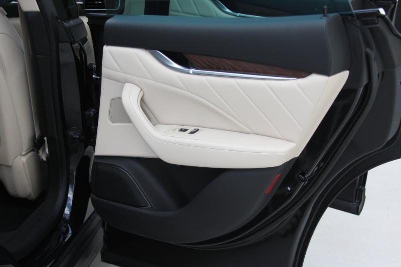 Maserati Levante  2022