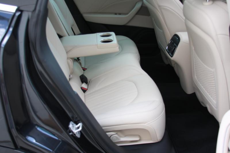 Maserati Levante  2022