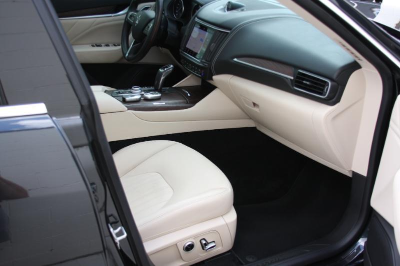 Maserati Levante  2022
