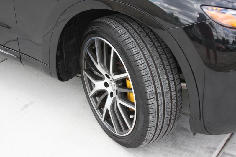 Maserati Levante  2022