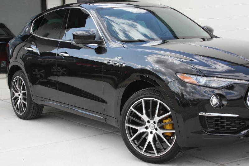 Maserati Levante  2022