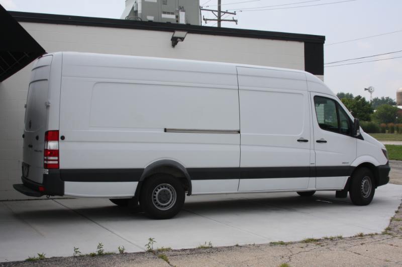 Mercedes-Benz Sprinter  2016