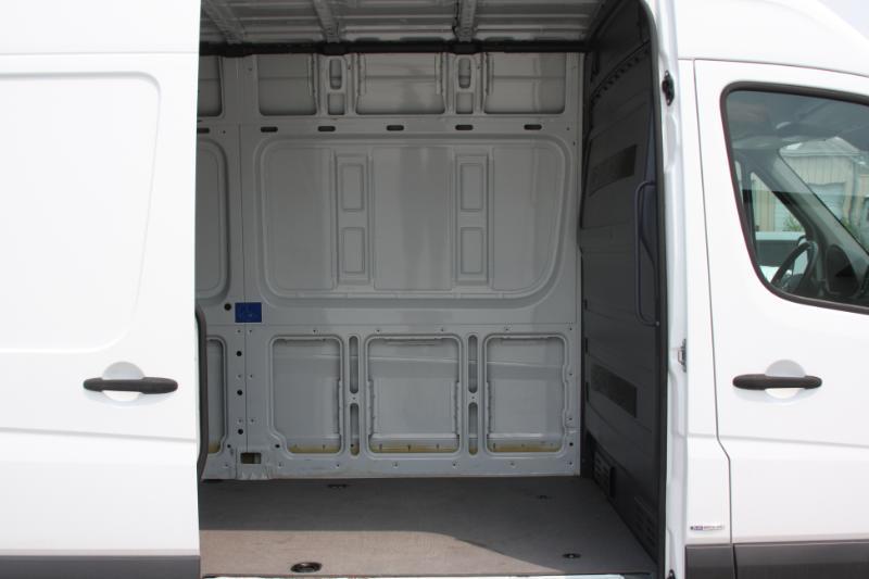 Mercedes-Benz Sprinter  2016