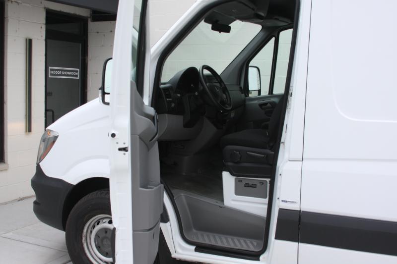 Mercedes-Benz Sprinter  2016