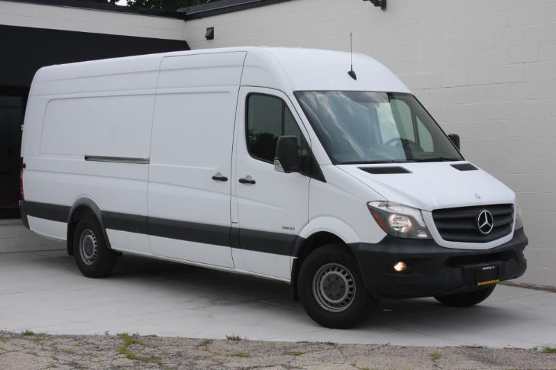 Mercedes-Benz Sprinter  2016
