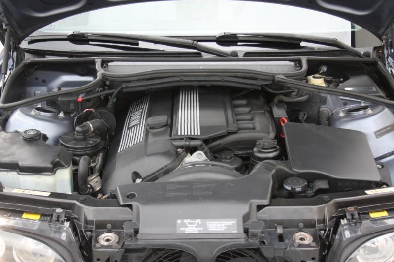 BMW 3-Series 325Ci convertible 2004