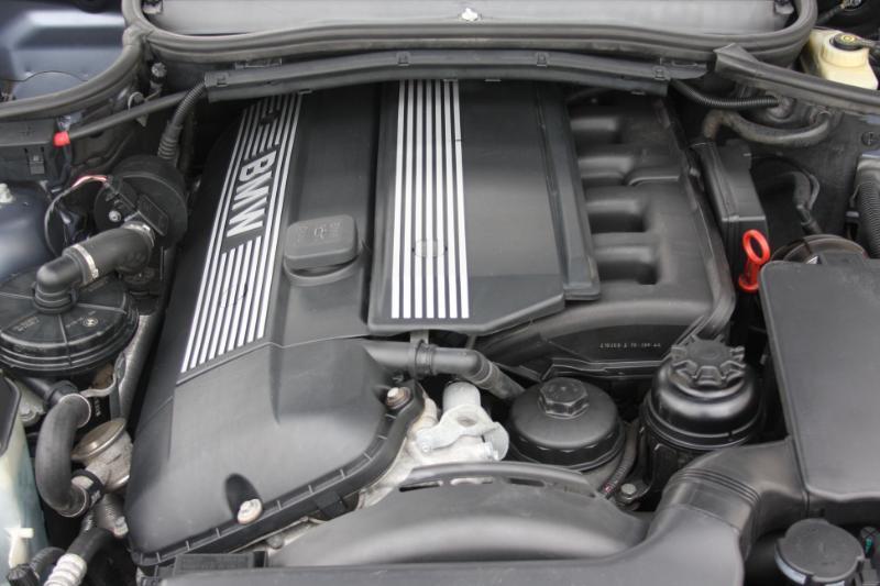 BMW 3-Series 325Ci convertible 2004