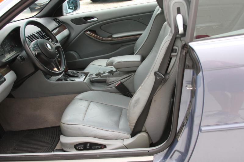 BMW 3-Series 325Ci convertible 2004