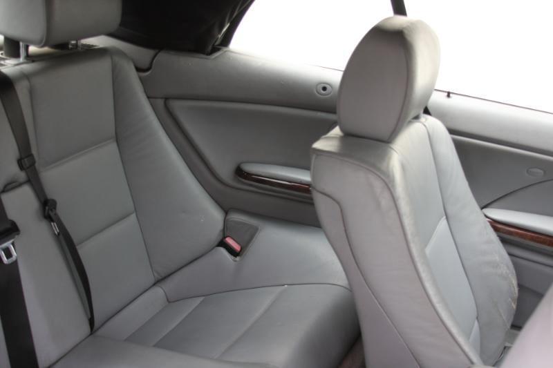 BMW 3-Series 325Ci convertible 2004