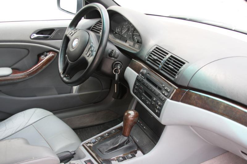 BMW 3-Series 325Ci convertible 2004