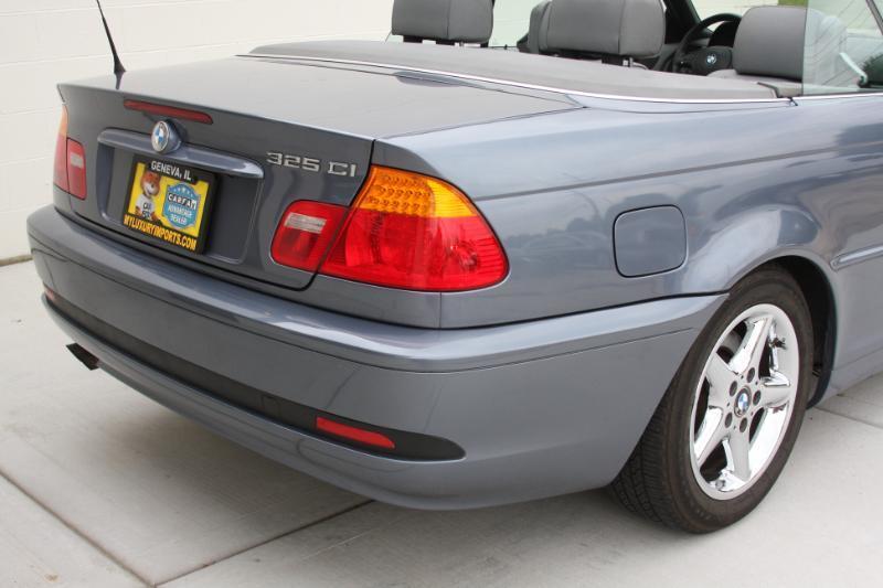 BMW 3-Series 325Ci convertible 2004