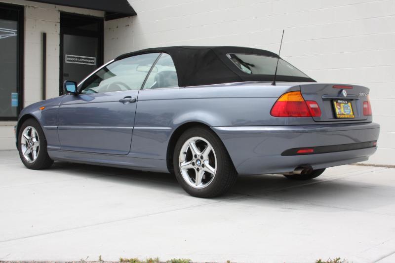 BMW 3-Series 325Ci convertible 2004