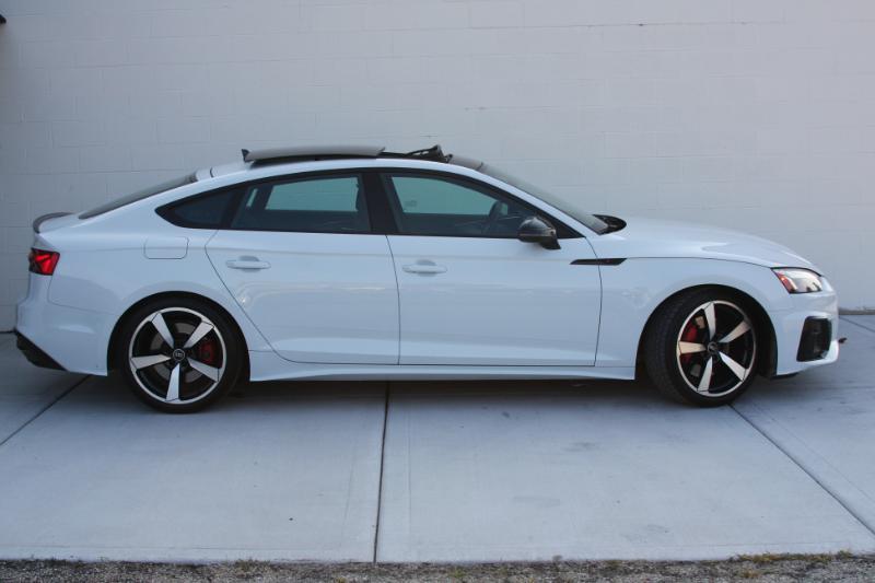 Audi A5  2023