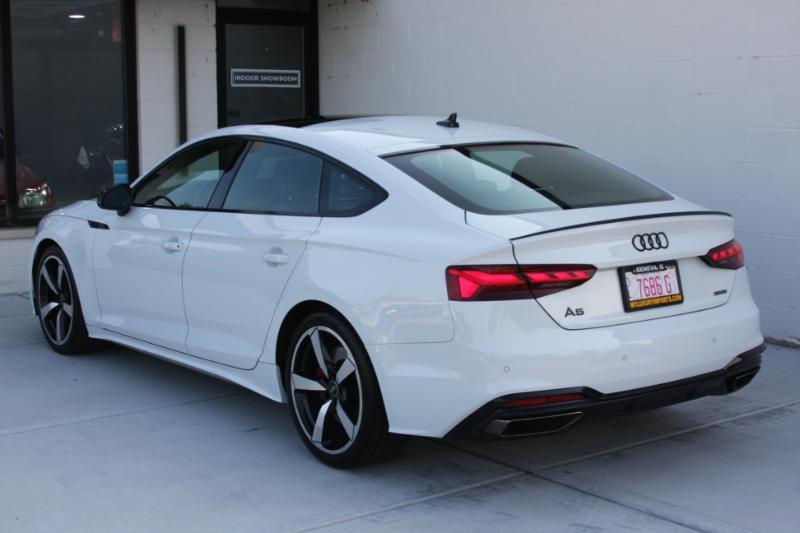 Audi A5  2023