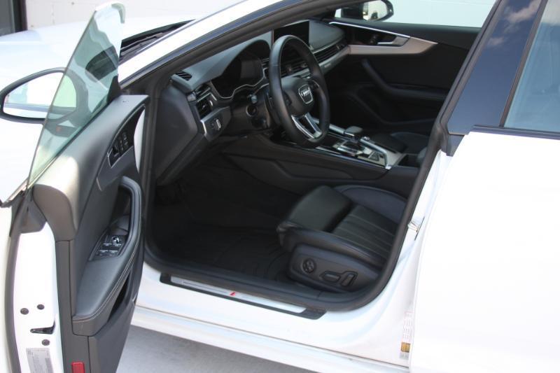 Audi A5  2023