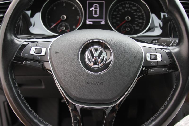 Volkswagen Golf TDI SEL 6A 2015