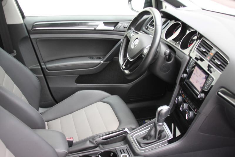 Volkswagen Golf TDI SEL 6A 2015