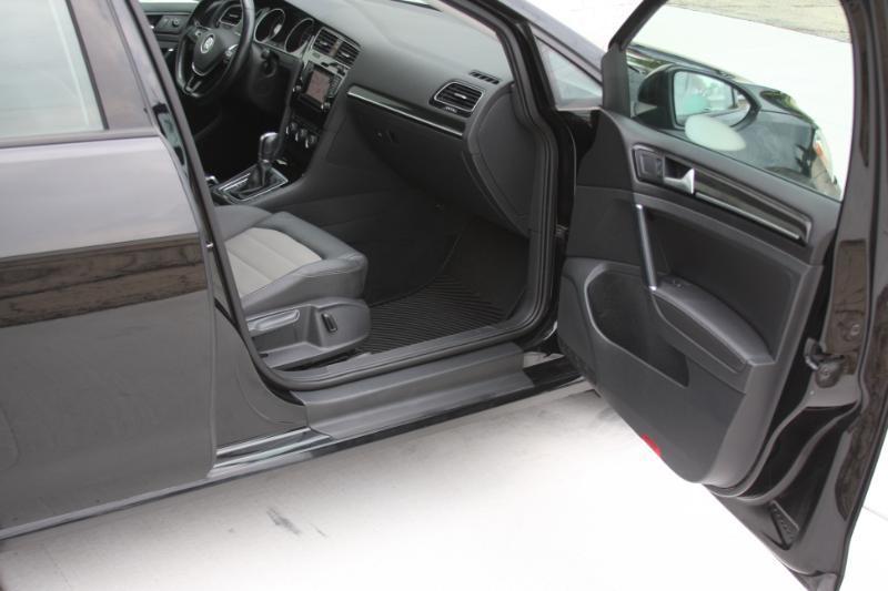 Volkswagen Golf TDI SEL 6A 2015