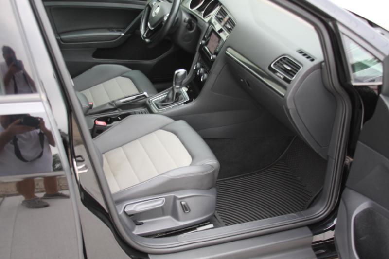 Volkswagen Golf TDI SEL 6A 2015