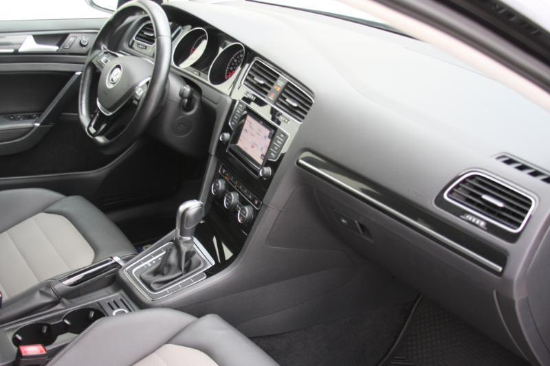 Volkswagen Golf TDI SEL 6A 2015