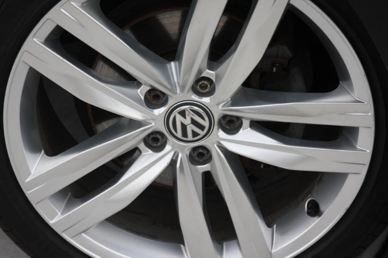 Volkswagen Golf TDI SEL 6A 2015