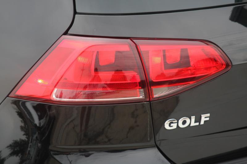 Volkswagen Golf TDI SEL 6A 2015