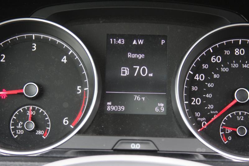 Volkswagen Golf TDI SEL 6A 2015