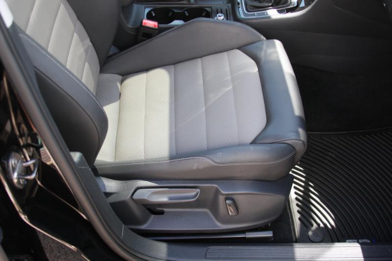 Volkswagen Golf TDI SEL 6A 2015