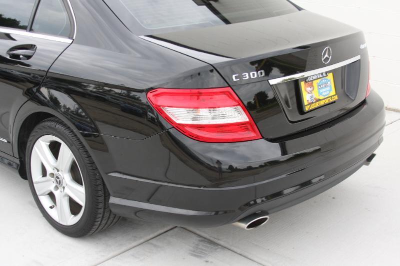 Mercedes-Benz C-Class C300 4MATIC Sport Sedan 2011