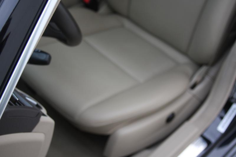 Mercedes-Benz C-Class C300 4MATIC Sport Sedan 2011