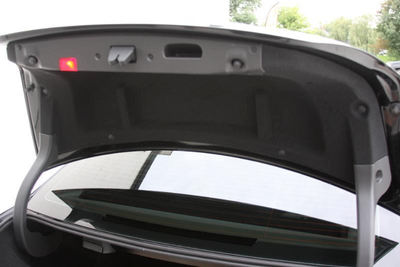 Mercedes-Benz C-Class C300 4MATIC Sport Sedan 2011