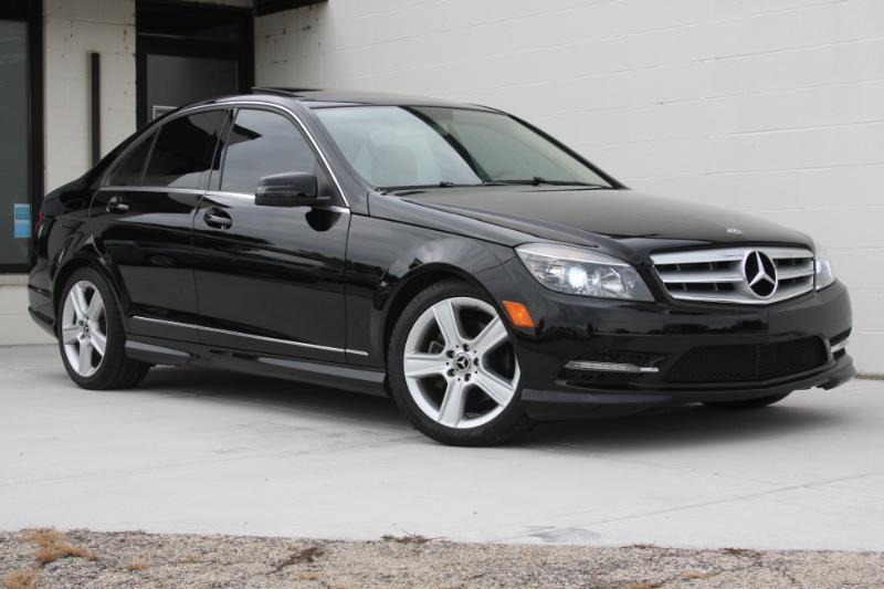 Mercedes-Benz C-Class C300 4MATIC Sport Sedan 2011