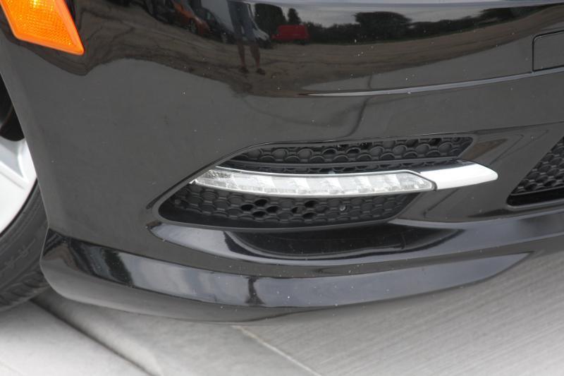 Mercedes-Benz C-Class C300 4MATIC Sport Sedan 2011