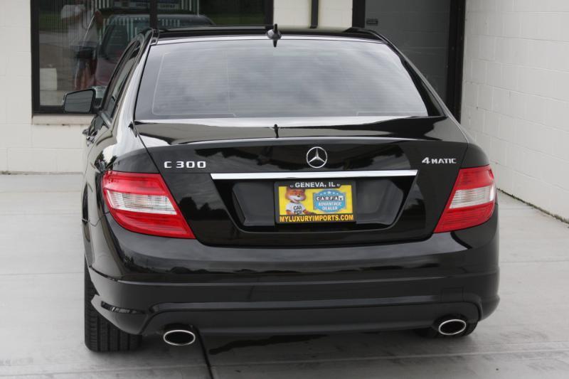 Mercedes-Benz C-Class C300 4MATIC Sport Sedan 2011