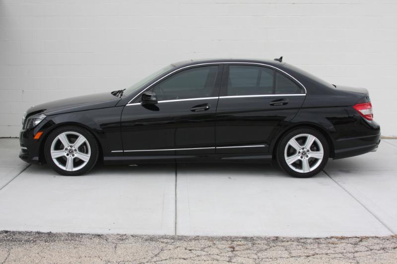 Mercedes-Benz C-Class C300 4MATIC Sport Sedan 2011