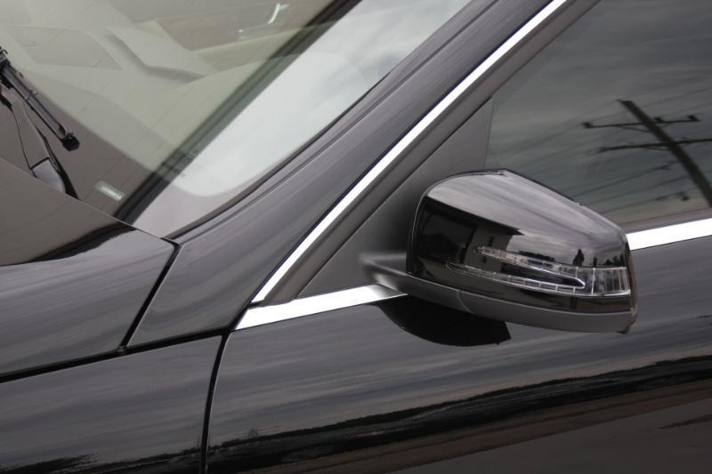Mercedes-Benz C-Class C300 4MATIC Sport Sedan 2011